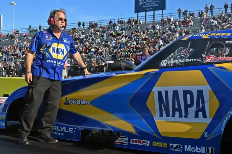 Ron Capps Battles to Semifinal at Texas NHRA FallNationals 5 ron capps races to semifinal finish at texas nhra fallnationals Ron Capps Battles to Semifinal at Texas NHRA FallNationals